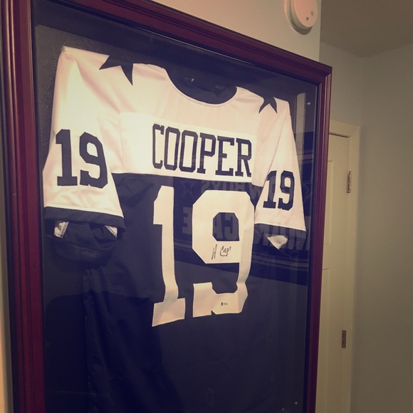 Amari Cooper Signed Thanksgiving say Jersey - Picture 1 of 2